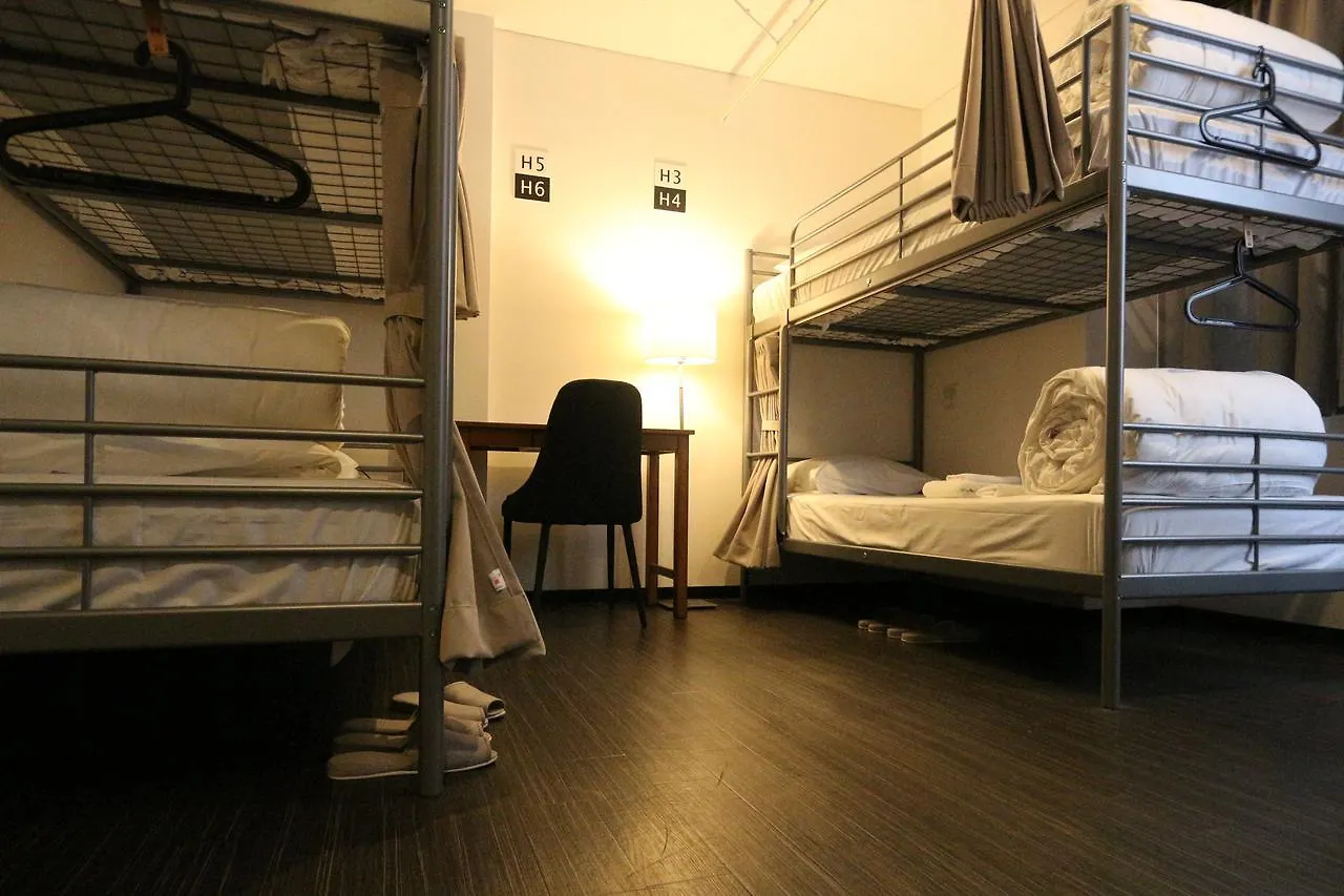Prime Inn Shinsaibashi Ōsaka Auberge de jeunesse