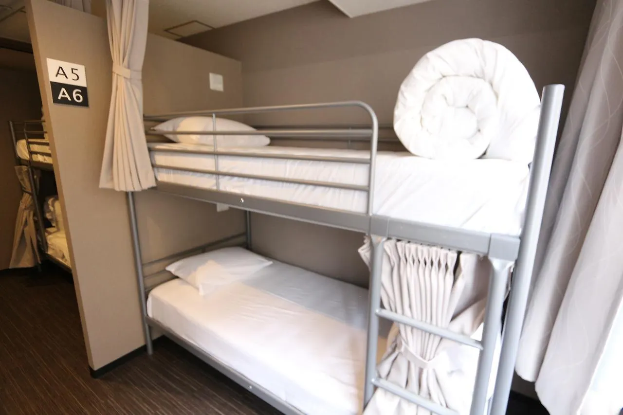 Prime Inn Shinsaibashi Ōsaka 0*,  Japon