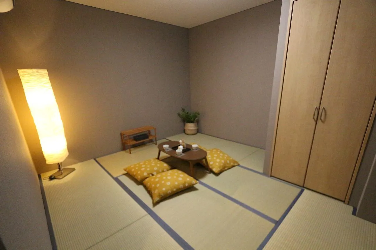 Prime Inn Shinsaibashi Osaka 0*,  Japan