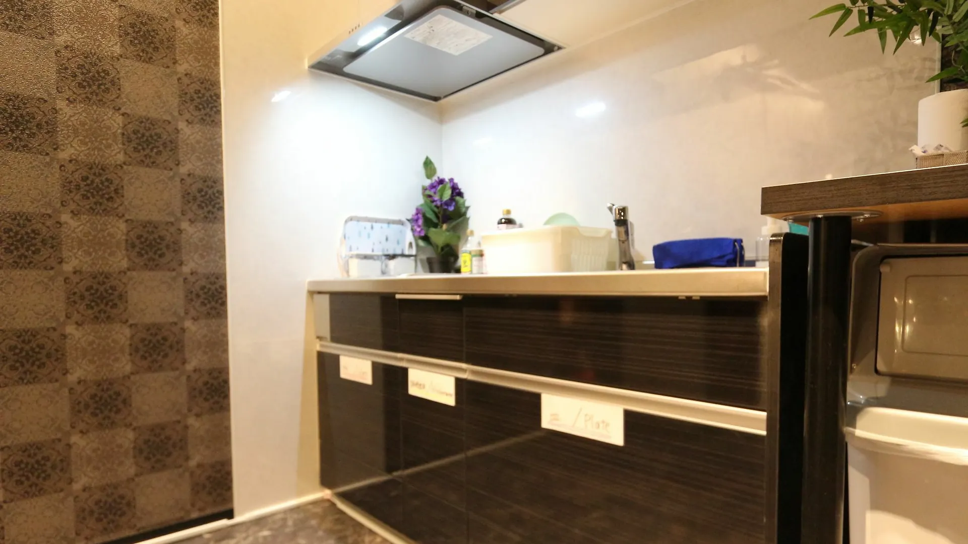 Prime Inn Shinsaibashi Osaka Hostel